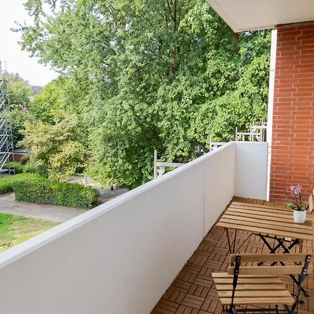 Urban Heaven - 2 Bedroom Apartament *